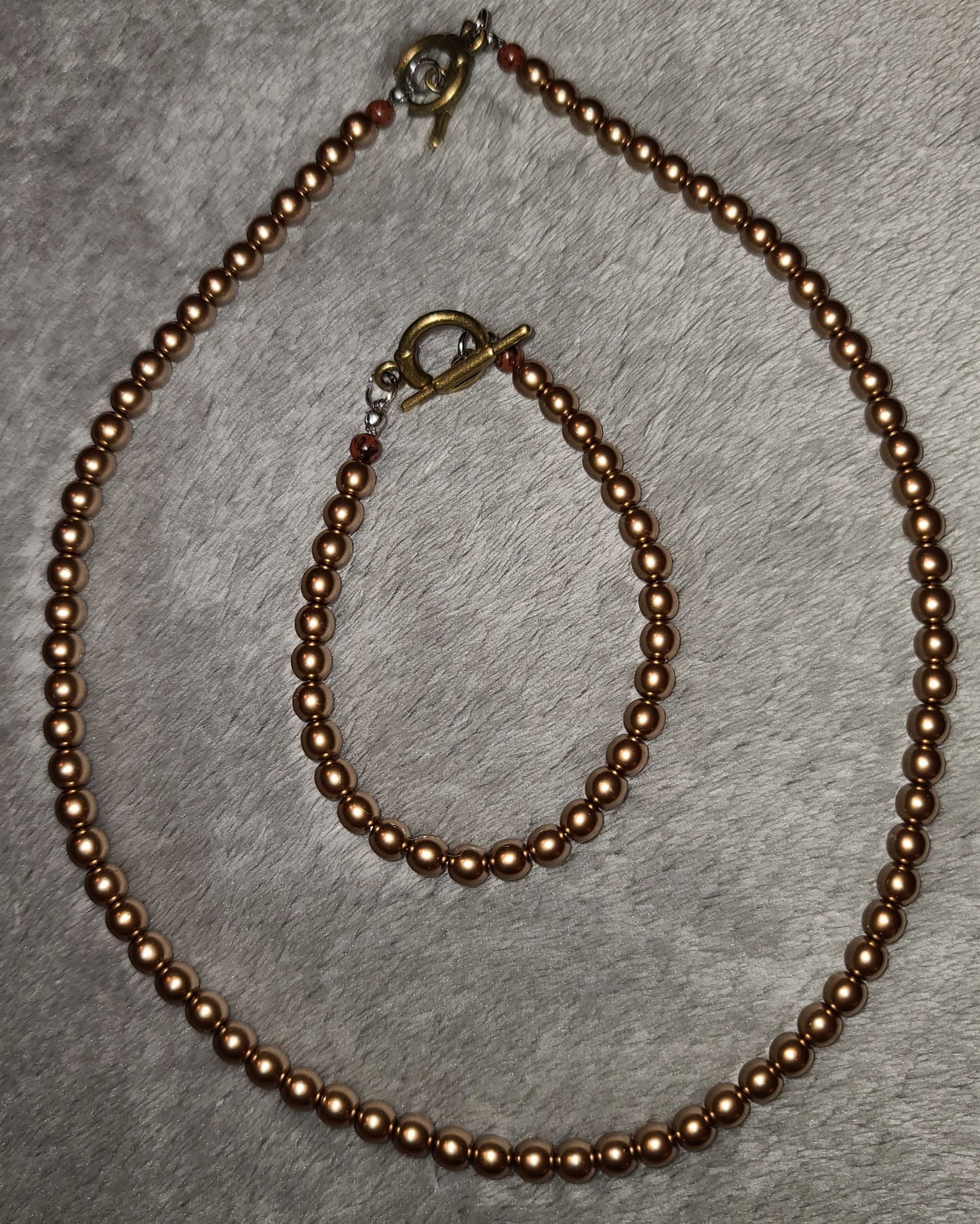 Freshwater Pearl Necklace and Matching Bracelet (bronze colored)