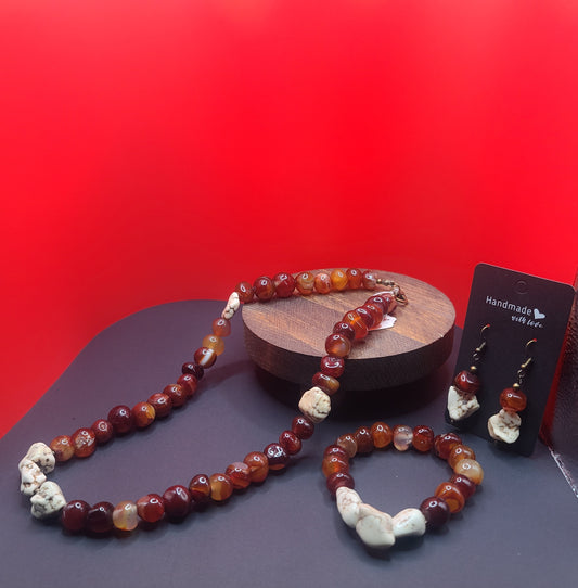 Agate and Howlite Necklace with Matching Bracelet and Earrings