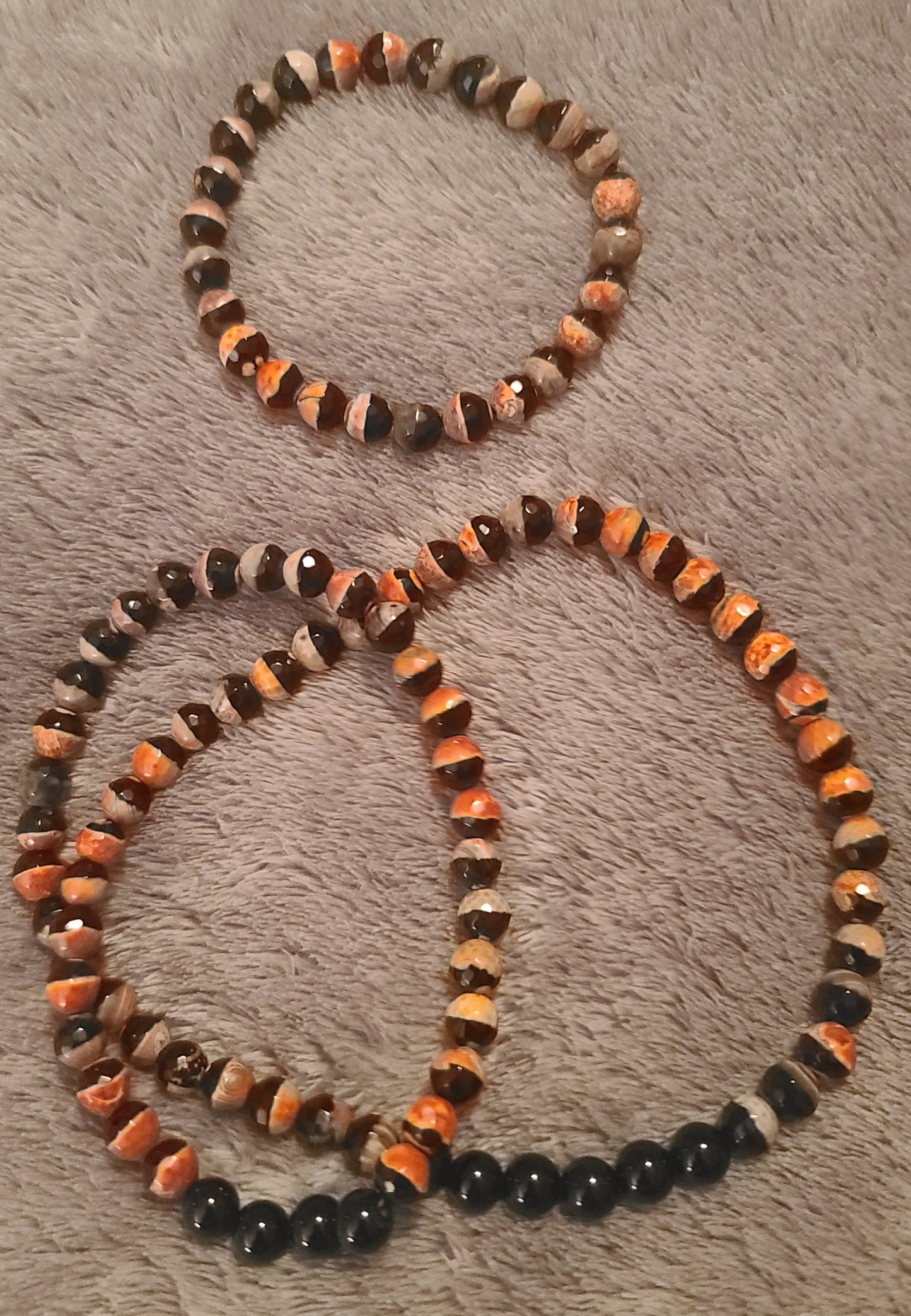 Rust and Black Agate and Onyx Necklace with Matching Stretch Bracelet